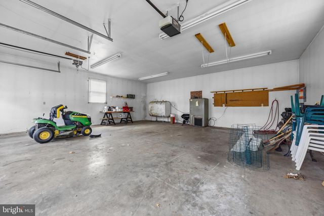 2883 PARK AVE, Manchester, MD 21102