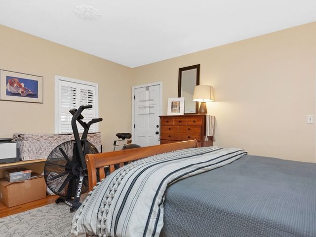 10 Austin St 1, Boston, MA 02129