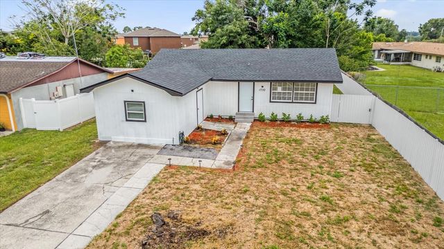 1730 AVENUE C NE, Winter Haven, FL 33881