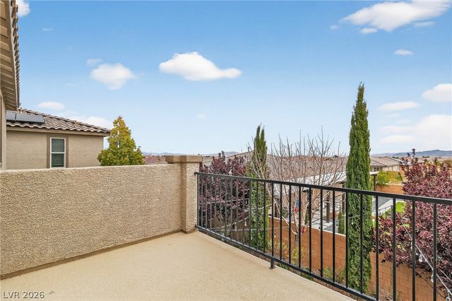 10988 Wonder Hills Street, Las Vegas, NV 89141