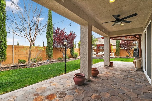 10988 Wonder Hills Street, Las Vegas, NV 89141