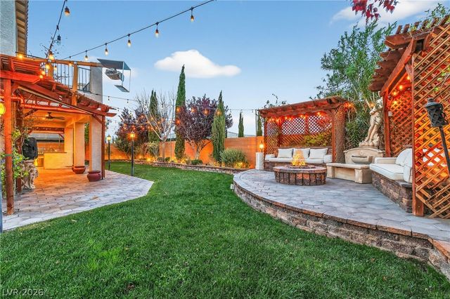 10988 Wonder Hills Street, Las Vegas, NV 89141