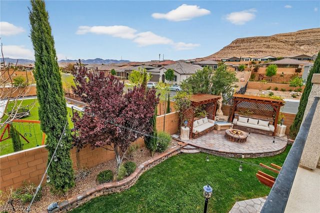 10988 Wonder Hills Street, Las Vegas, NV 89141