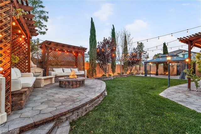 10988 Wonder Hills Street, Las Vegas, NV 89141