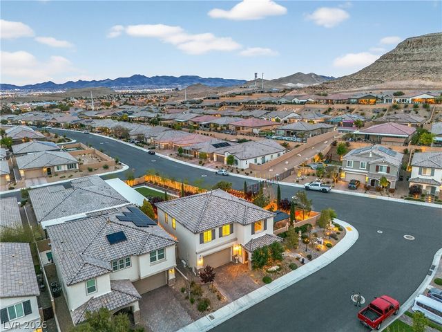 10988 Wonder Hills Street, Las Vegas, NV 89141