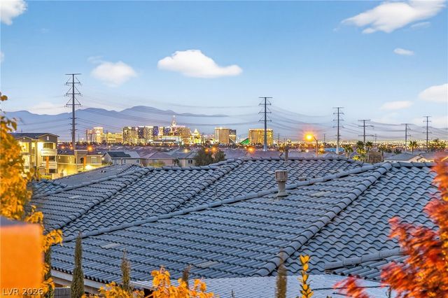 10988 Wonder Hills Street, Las Vegas, NV 89141