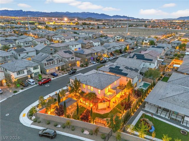 10988 Wonder Hills Street, Las Vegas, NV 89141