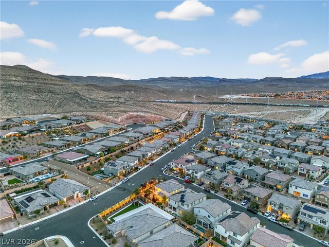 10988 Wonder Hills Street, Las Vegas, NV 89141