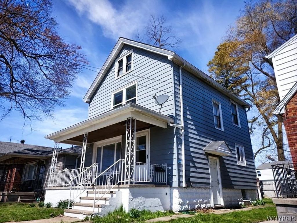 1126 La Salle Avenue, Niagara Falls, NY 14301