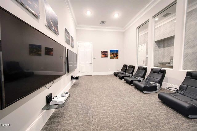 222 Amber Acorn Avenue, Raleigh, NC 27603