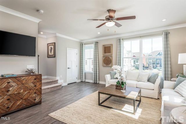 222 Amber Acorn Avenue, Raleigh, NC 27603