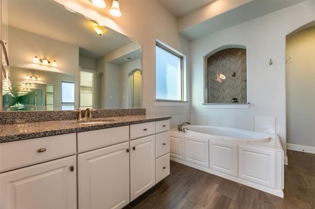 128 Birdcall Lane, Argyle, TX 76226
