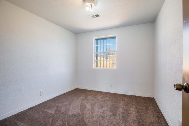 829 San Clemente Avenue NW, Albuquerque, NM 87107