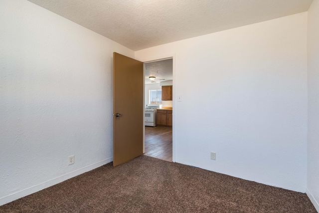 829 San Clemente Avenue NW, Albuquerque, NM 87107