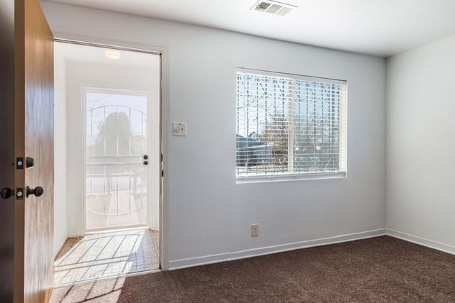 829 San Clemente Avenue NW, Albuquerque, NM 87107