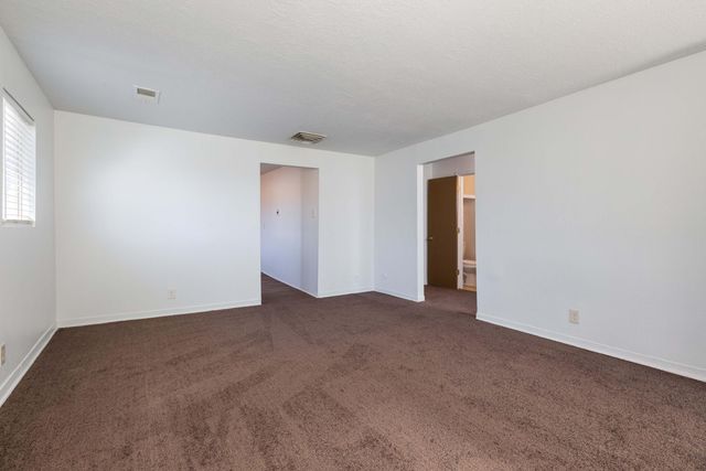 829 San Clemente Avenue NW, Albuquerque, NM 87107