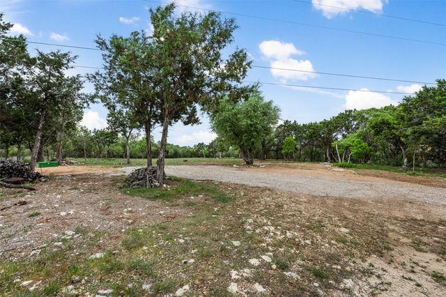 15901 Buddy Ave, Volente, TX 78641