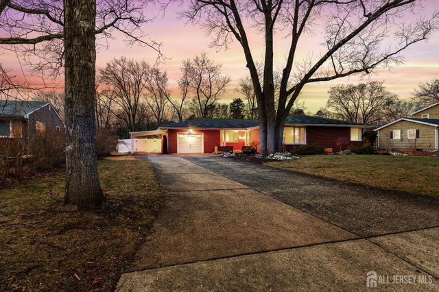 41 Brookside Dr Avenue, Old Bridge, NJ 08857