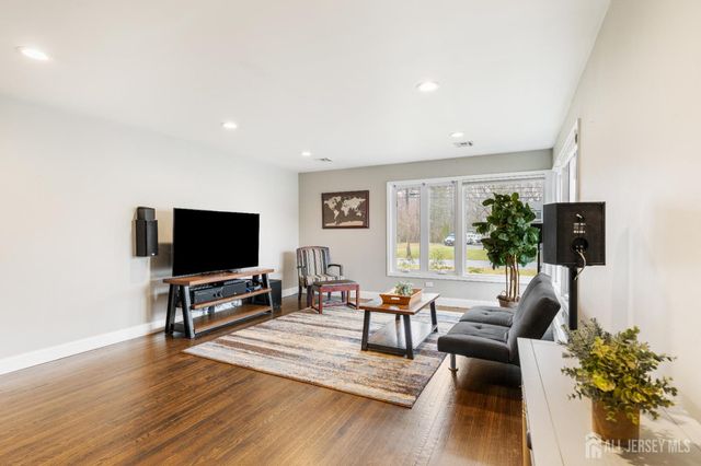 41 Brookside Dr Avenue, Old Bridge, NJ 08857