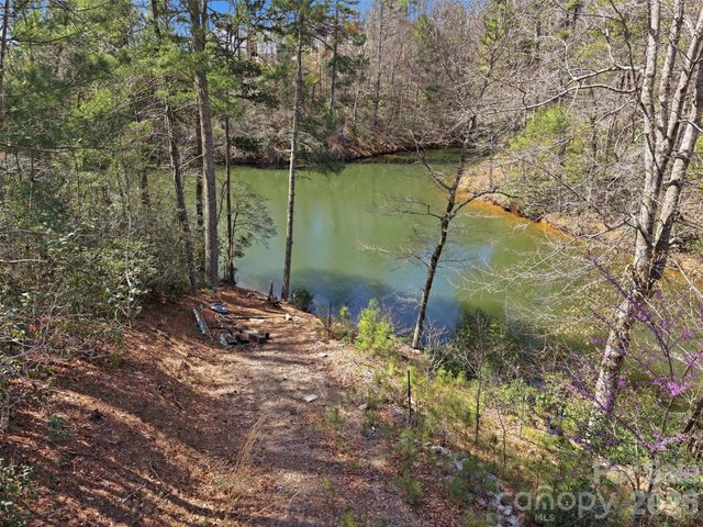 5736 Main Channel Point 36, Granite Falls, NC 28630