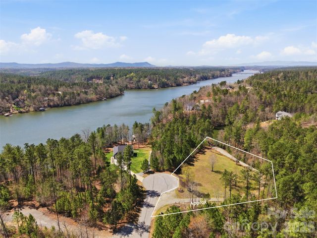 5736 Main Channel Point 36, Granite Falls, NC 28630