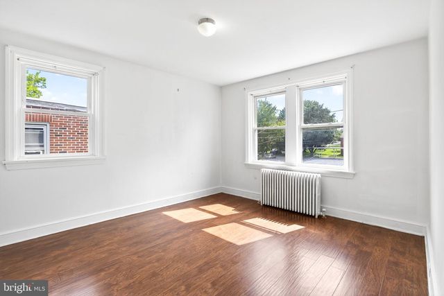 311 N BROAD ST, Lancaster, PA 17602