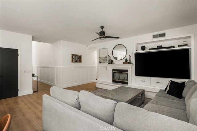 7565 E Crown Pkwy, Orange, CA 92867
