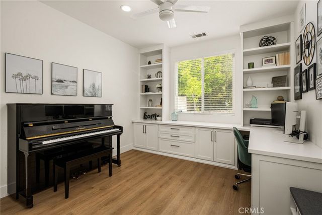 7565 E Crown Pkwy, Orange, CA 92867