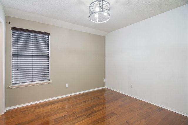 1005 Sussex Drive, Forney, TX 75126