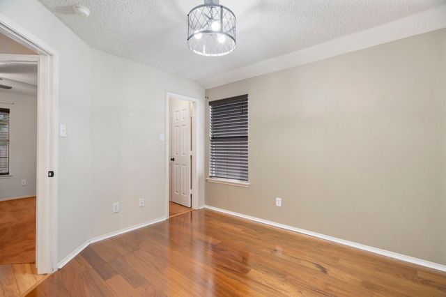 1005 Sussex Drive, Forney, TX 75126