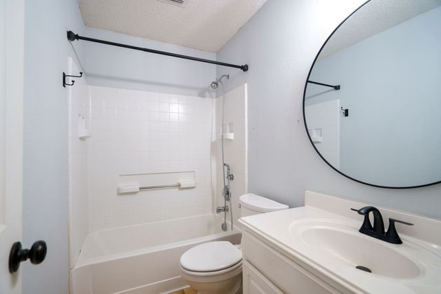 1005 Sussex Drive, Forney, TX 75126