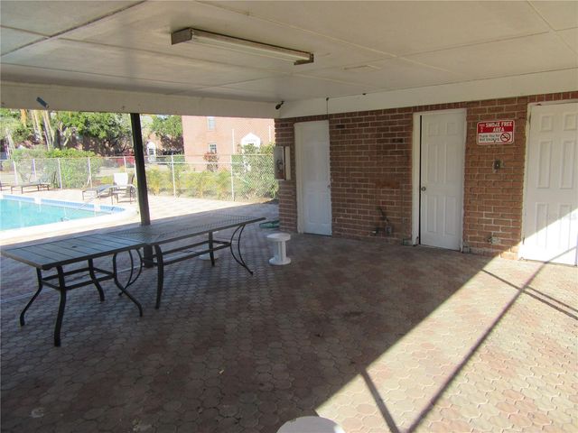 1143 85TH TERRACE N C, St Petersburg, FL 33702