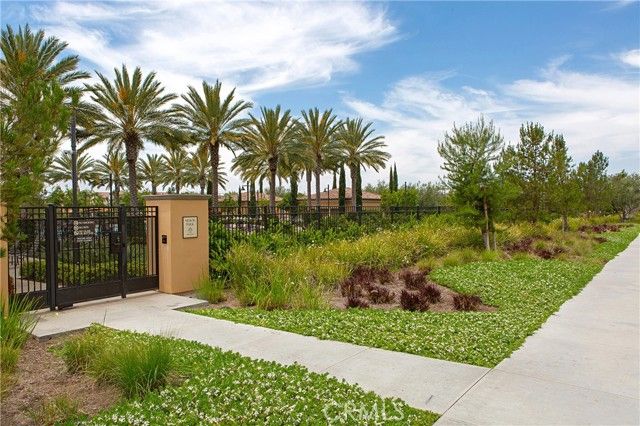 125 Island Coral, Irvine, CA 92620