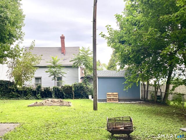 24 Rocky Hill Avenue, New Britain, CT 06051