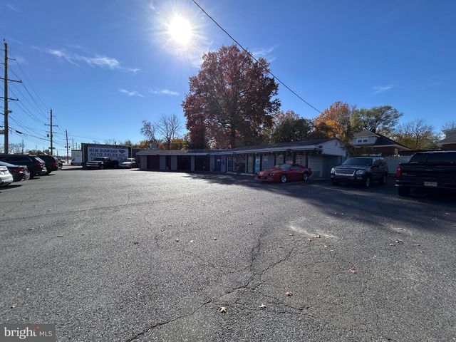 124 BLACK HORSE, West Collingswood Heights, NJ 08059