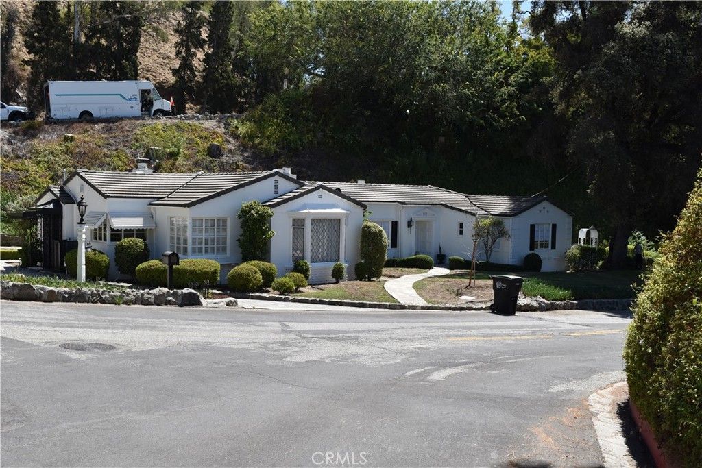 1620 Melwood Drive, Glendale, CA 91207