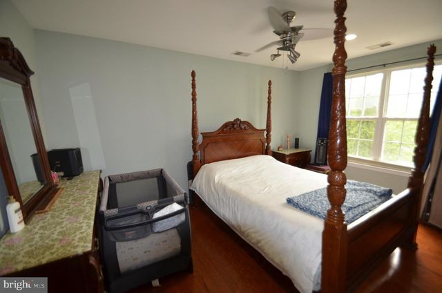 5 EINSTEIN WAY, East Windsor, NJ 08512