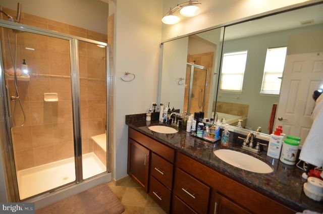 5 EINSTEIN WAY, East Windsor, NJ 08512