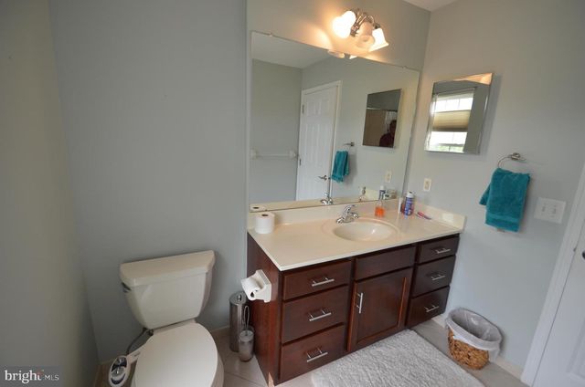 5 EINSTEIN WAY, East Windsor, NJ 08512