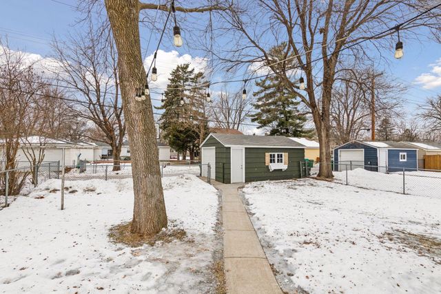 3534 Rhode Island Avenue S, Saint Louis Park, MN 55426