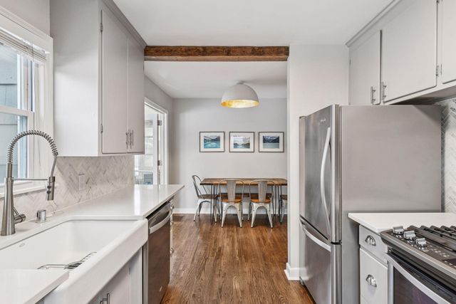 3534 Rhode Island Avenue S, Saint Louis Park, MN 55426