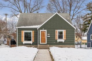 3534 Rhode Island Avenue S, Saint Louis Park, MN 55426