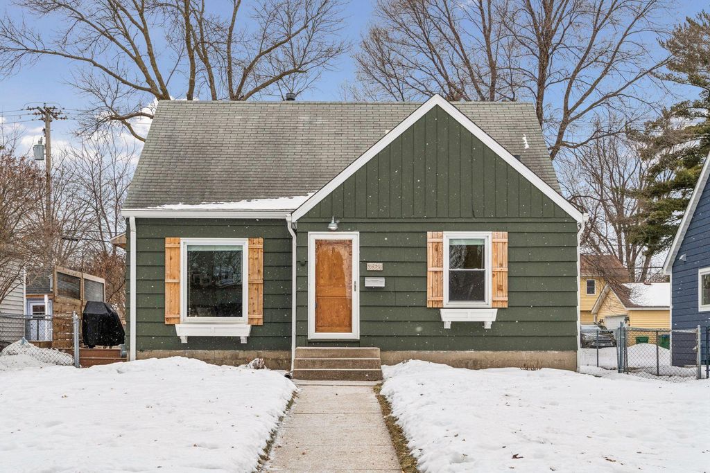 3534 Rhode Island Avenue S, Saint Louis Park, MN 55426