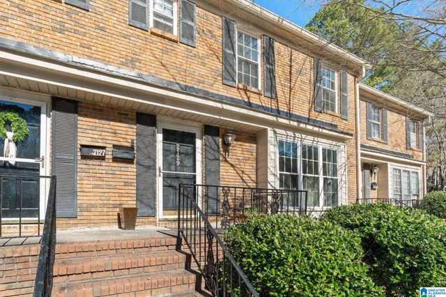 2129 MONTREAT WAY, Vestavia Hills, AL 35216