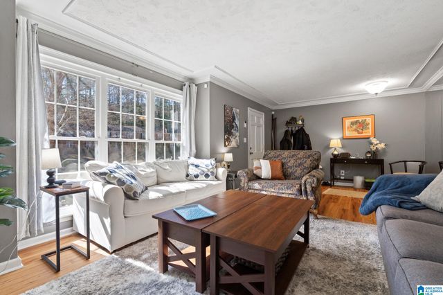 2129 MONTREAT WAY, Vestavia Hills, AL 35216