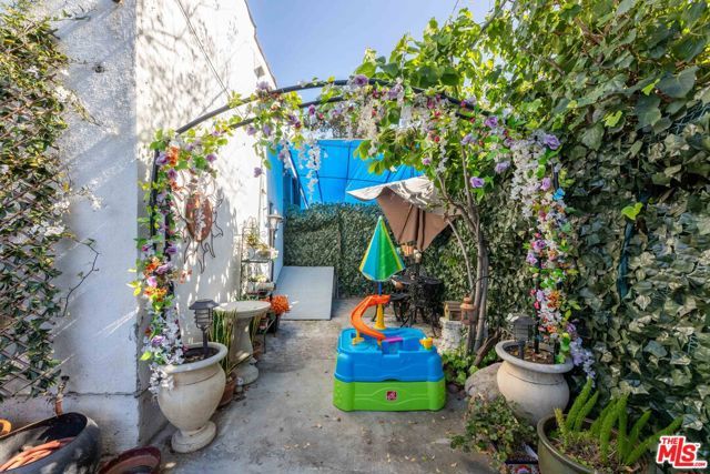 1191 Sunset Avenue, Pasadena, CA 91103