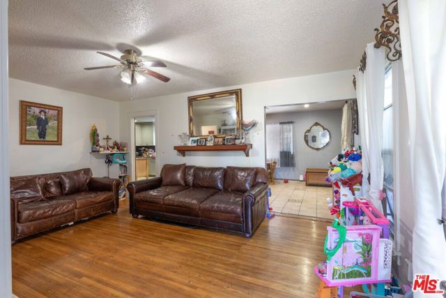 1191 Sunset Avenue, Pasadena, CA 91103