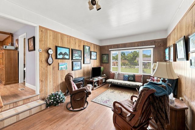 310 Melpar Dr, Nashville, TN 37211