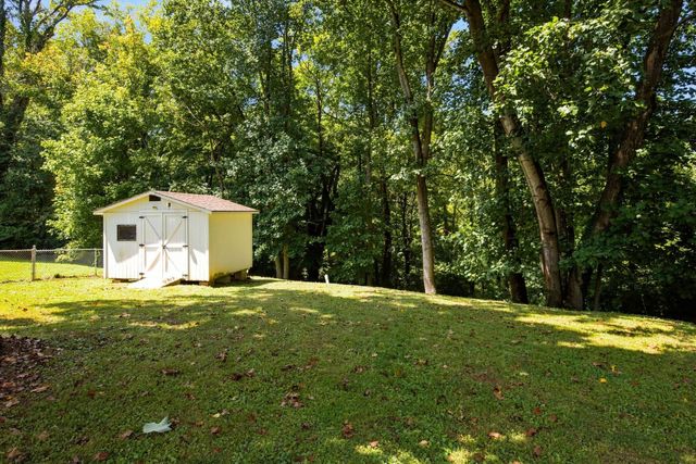 310 Melpar Dr, Nashville, TN 37211