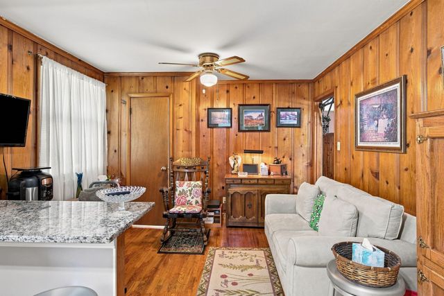 310 Melpar Dr, Nashville, TN 37211